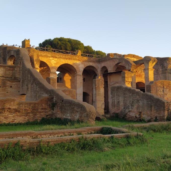 Per Antiqua Itinere Apartment Ostia Antica Exterior photo