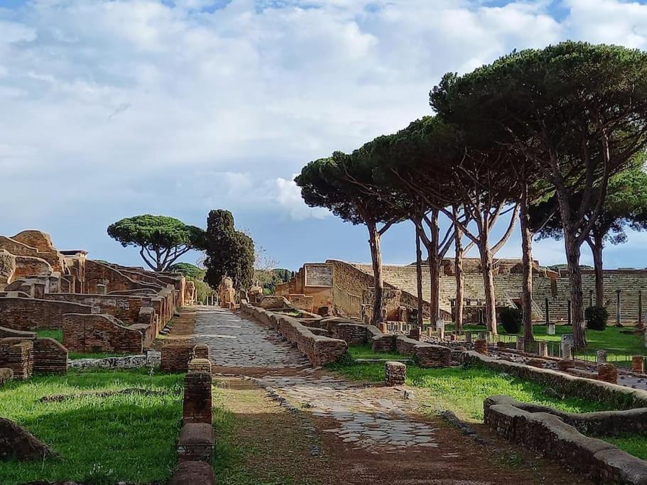 Per Antiqua Itinere Apartment Ostia Antica Exterior photo